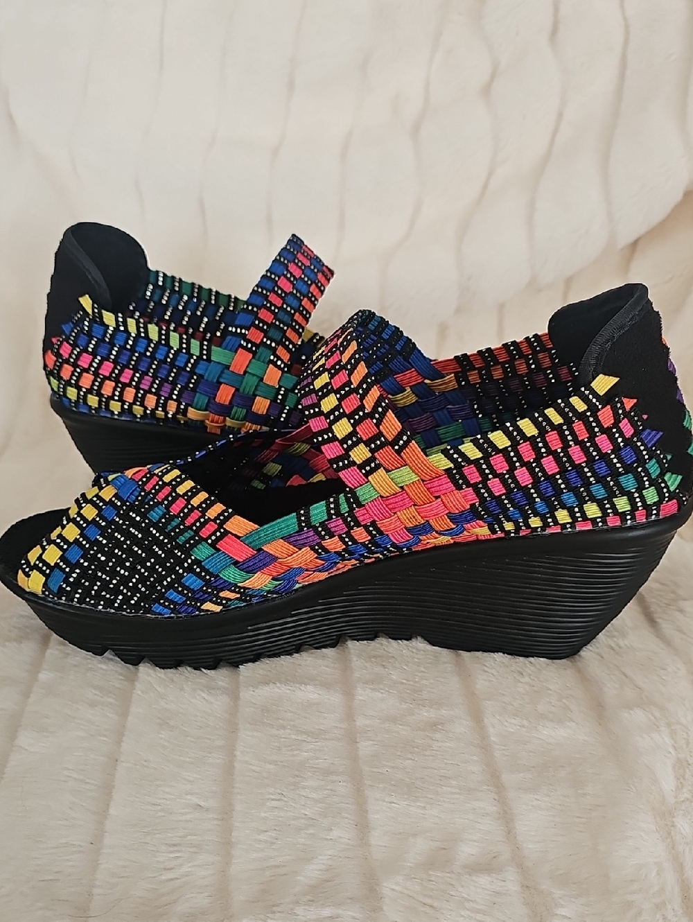 bernie mev. Black Multicolor Woven Wedge Sandals